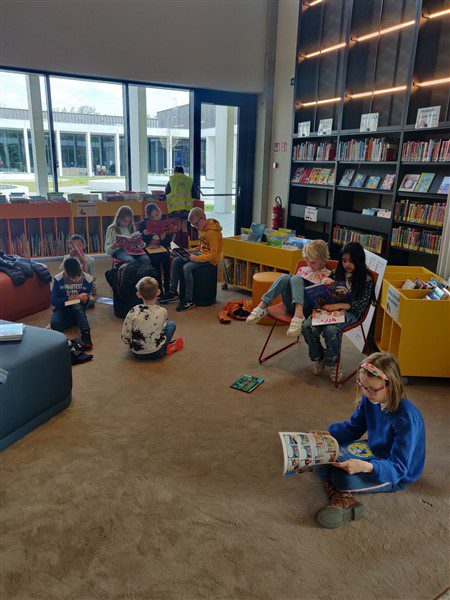 Bezoek Bibliotheek derde leerjaar (4)